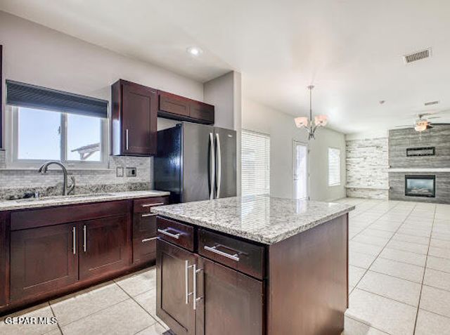 5532 Manuel Moreno Drive, El Paso, TX 79934