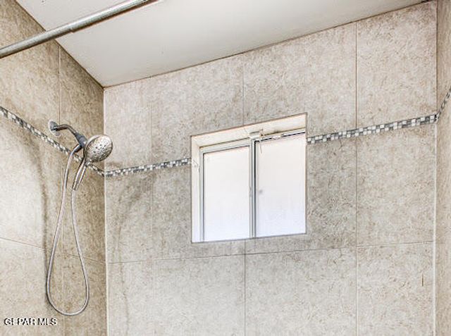 5532 Manuel Moreno Drive, El Paso, TX 79934