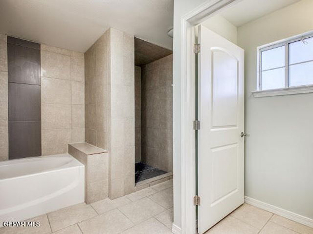 5532 Manuel Moreno Drive, El Paso, TX 79934