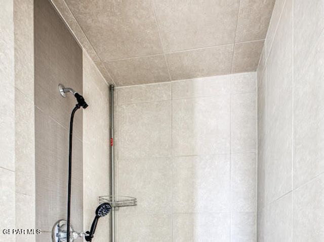 5532 Manuel Moreno Drive, El Paso, TX 79934