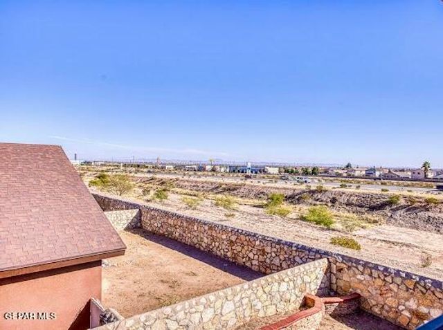 5532 Manuel Moreno Drive, El Paso, TX 79934