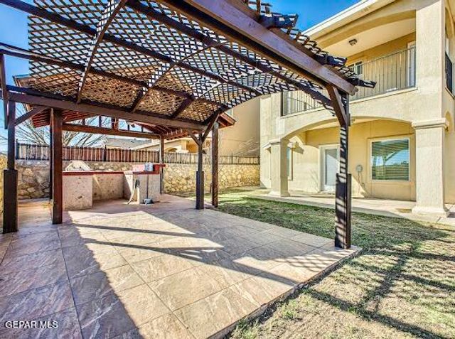 5532 Manuel Moreno Drive, El Paso, TX 79934