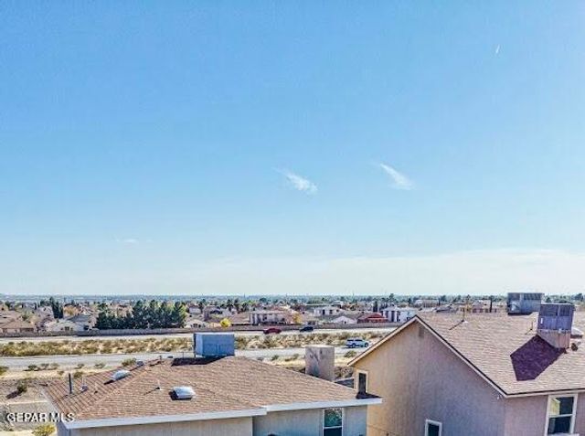 5532 Manuel Moreno Drive, El Paso, TX 79934