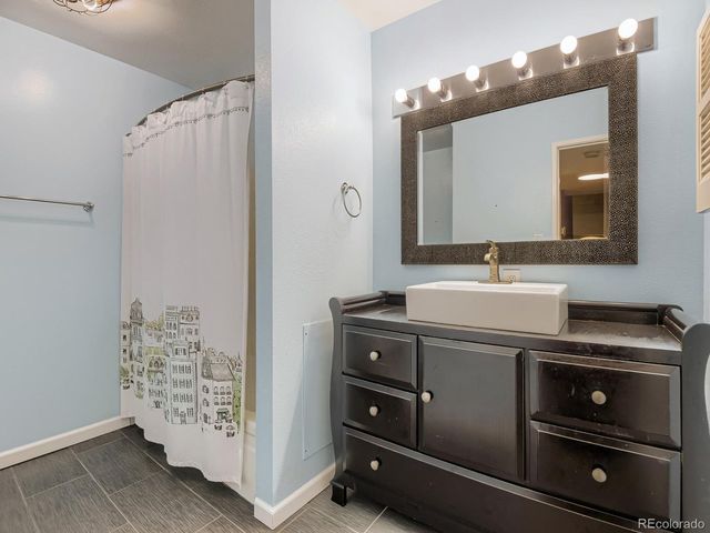 7755 E Quincy Ave A1-303, Denver, CO 80237