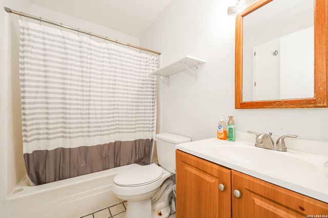 8207 GLEN FOX, San Antonio, TX 78239