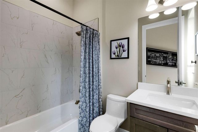 4621 MONDRIAN COURT, Sarasota, FL 34240