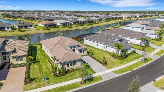 4621 MONDRIAN COURT, Sarasota, FL 34240