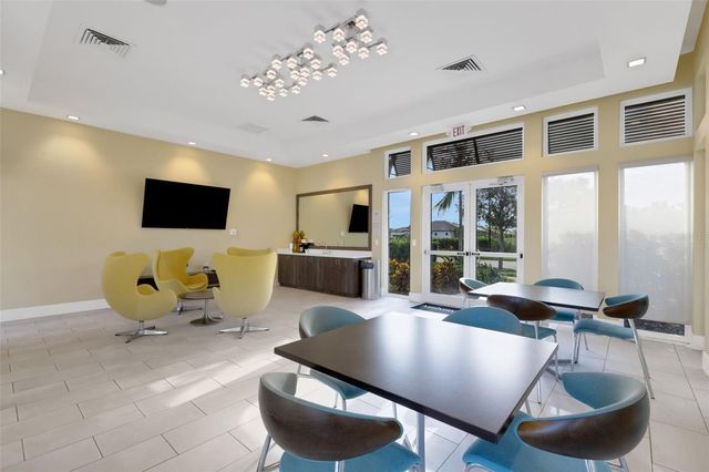 4621 MONDRIAN COURT, Sarasota, FL 34240