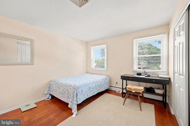 1264 ESTATE DR, West Chester, PA 19380