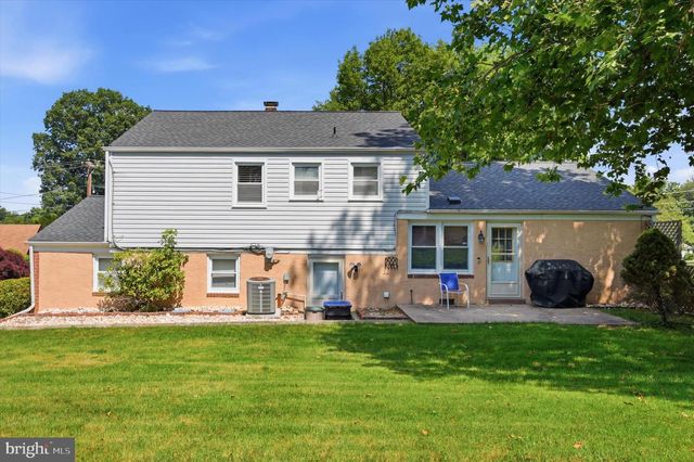 1264 ESTATE DR, West Chester, PA 19380