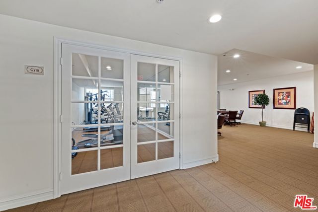 14242 Burbank Boulevard 103, Sherman Oaks, CA 91401