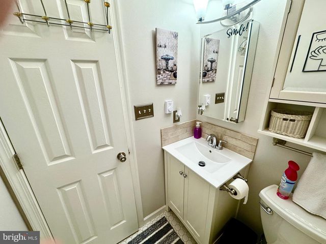 65 BYRON LN, Albrightsville, PA 18210