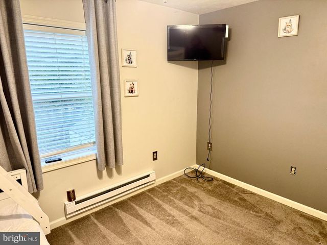 65 BYRON LN, Albrightsville, PA 18210