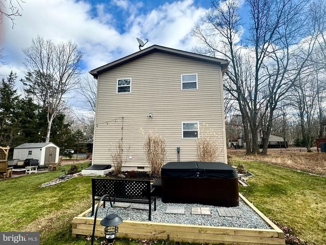 65 BYRON LN, Albrightsville, PA 18210