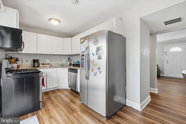 13260 POENER PL, Herndon, VA 20170