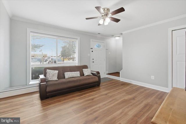 13260 POENER PL, Herndon, VA 20170