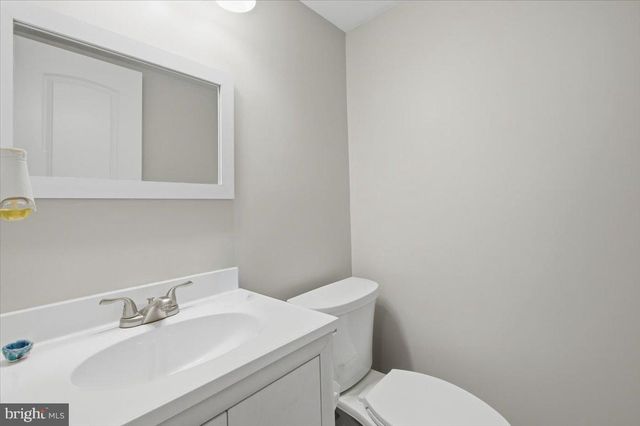 13260 POENER PL, Herndon, VA 20170