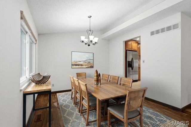 13112 Royal Pines Drive, Maryland Heights, MO 63146