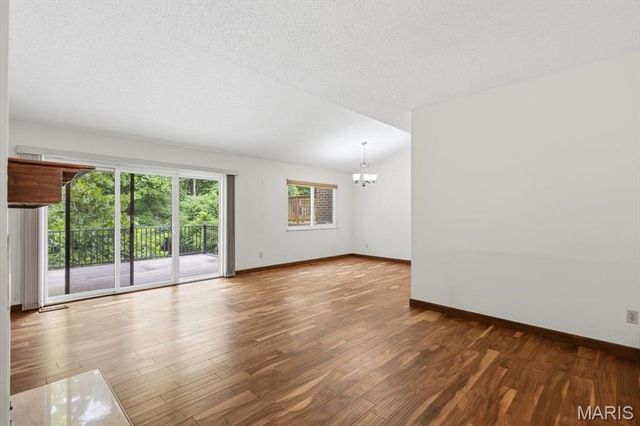 13112 Royal Pines Drive, Maryland Heights, MO 63146