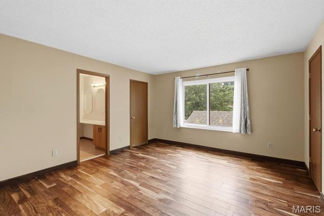 13112 Royal Pines Drive, Maryland Heights, MO 63146