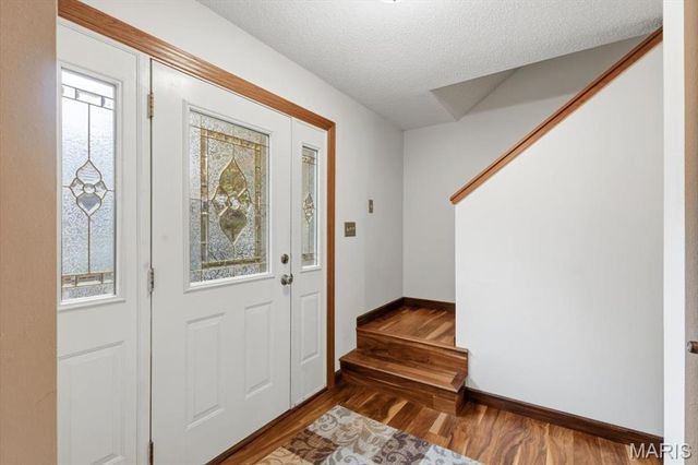13112 Royal Pines Drive, Maryland Heights, MO 63146