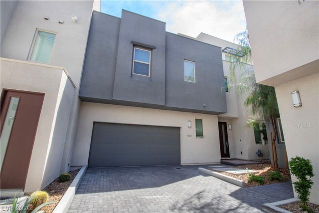 11331 Gravitation Drive, Las Vegas, NV 89135