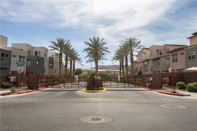 11331 Gravitation Drive, Las Vegas, NV 89135