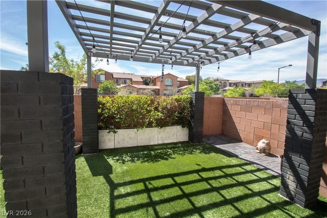 11331 Gravitation Drive, Las Vegas, NV 89135