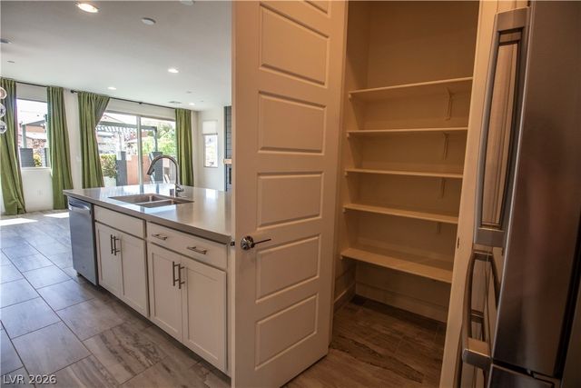 11331 Gravitation Drive, Las Vegas, NV 89135