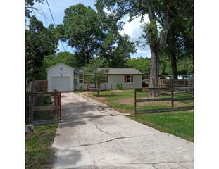171 Bayberry Drive, Livingston, TX 77351