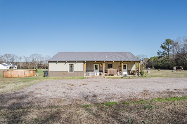 9651 142 HWY, Stantonville, TN 38379