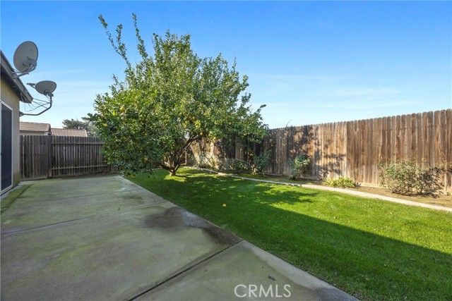 5023 Villa Bella, Bakersfield, CA 93311