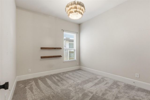 633 Ashbrook Ridge Lane, Pinehurst, TX 77362