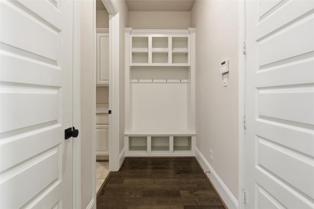 633 Ashbrook Ridge Lane, Pinehurst, TX 77362