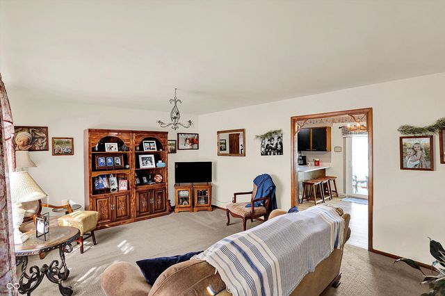 192 Cohen Drive, Mooresville, IN 46158