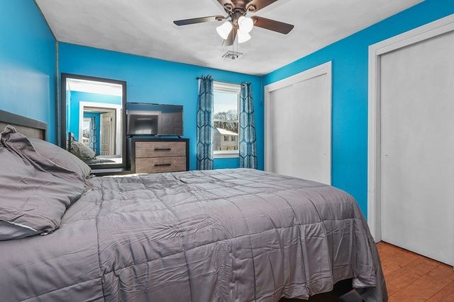 8 Bandy Ln, Milford, MA 01757