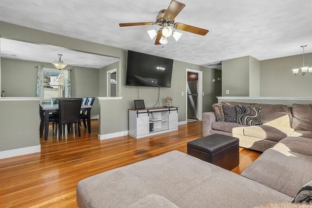 8 Bandy Ln, Milford, MA 01757