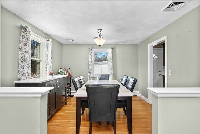 8 Bandy Ln, Milford, MA 01757