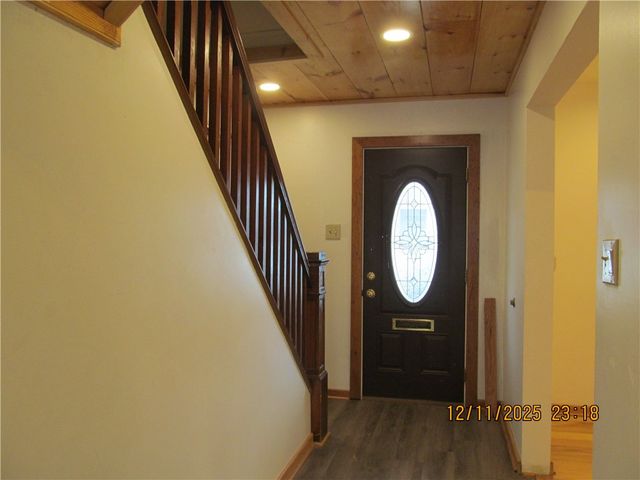 1644 Broad Street, South Greensburg Boro, PA 15601