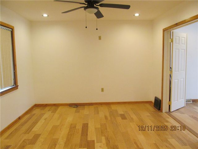 1644 Broad Street, South Greensburg Boro, PA 15601