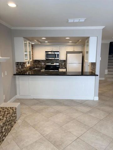 4603 Cove Drive A, Carlsbad, CA 92008