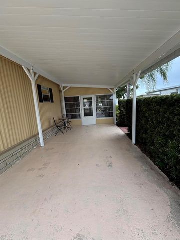 17 Nuevo Leon Rd Road, Port St Lucie, FL 34952
