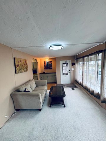 17 Nuevo Leon Rd Road, Port St Lucie, FL 34952