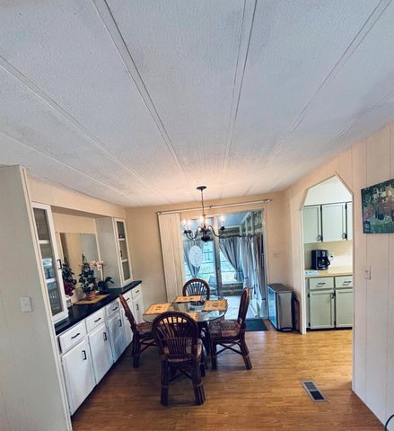 17 Nuevo Leon Rd Road, Port St Lucie, FL 34952