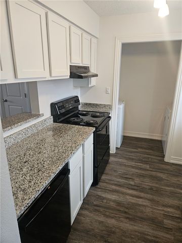 1301 E Central Avenue C-4, Bentonville, AR 72712