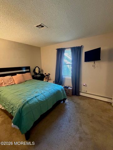 15 Saint Tropez Court, Toms River, NJ 08757