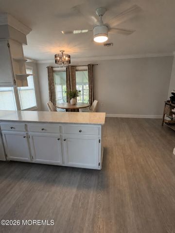 15 Saint Tropez Court, Toms River, NJ 08757