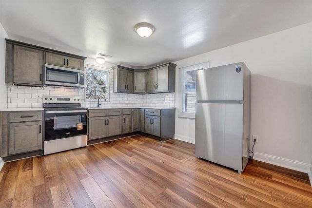 117 16th ST, Roanoke, VA 24013