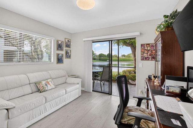 15054 Ashland Way 82, Delray Beach, FL 33484