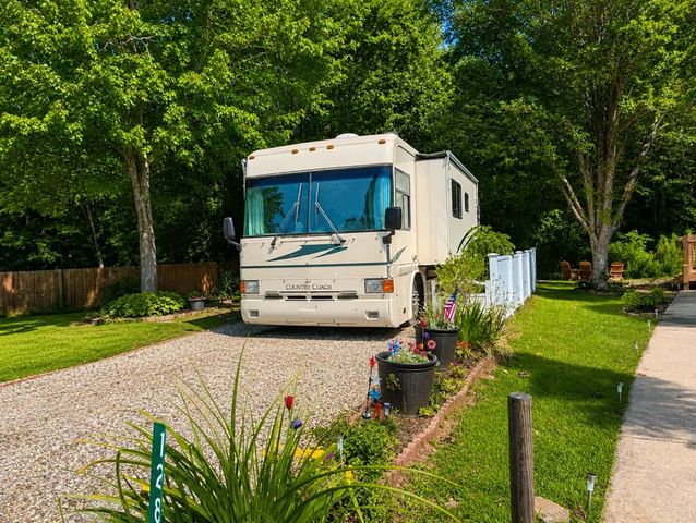 128 Bear Bend, Blairsville, GA 30512